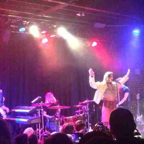 Energy is Everywhere in Dua Lipa’s Intimate Orlando Concert